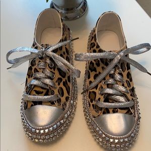 Leopard studded sneakers